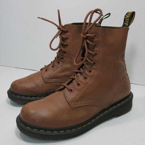 Dr. Martens Other - Dr. Martens UK 6 Leather Boots Footwear Shoes Men's Botas Calsado Shoes US 7